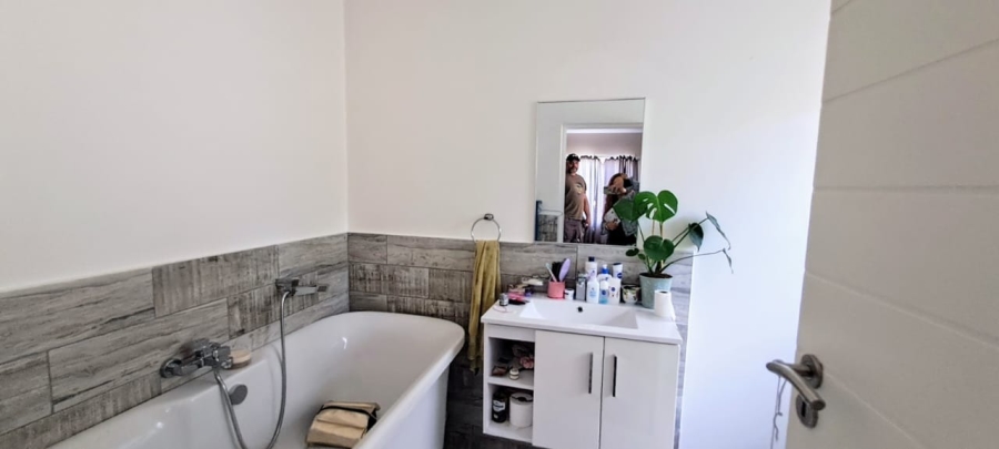 4 Bedroom Property for Sale in Vermont Western Cape